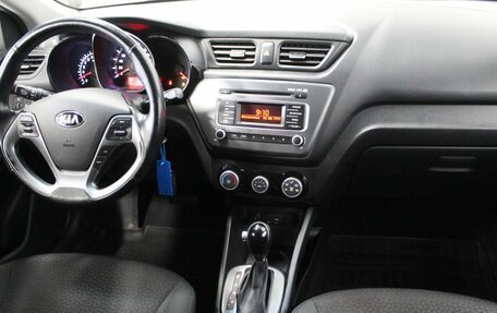 KIA Rio III рестайлинг, 2015 год, 1 050 000 рублей, 19 фотография