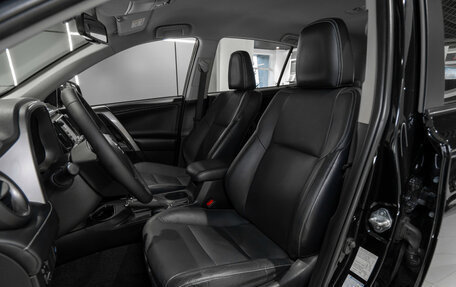 Toyota RAV4, 2017 год, 2 770 000 рублей, 9 фотография