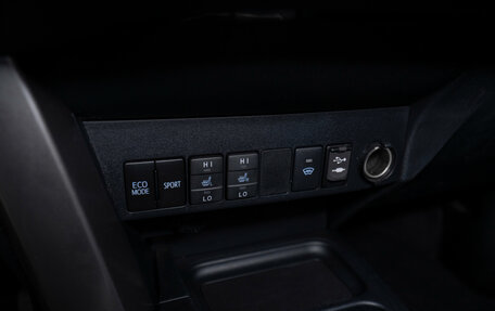 Toyota RAV4, 2017 год, 2 770 000 рублей, 14 фотография