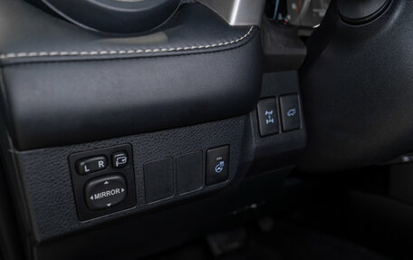 Toyota RAV4, 2017 год, 2 770 000 рублей, 20 фотография