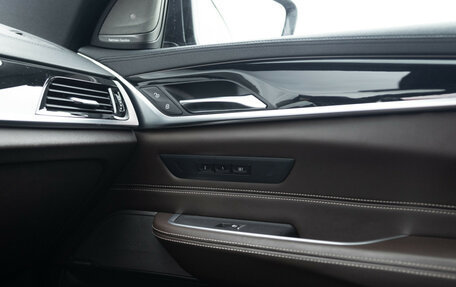 BMW 6 серия, 2017 год, 3 790 000 рублей, 31 фотография