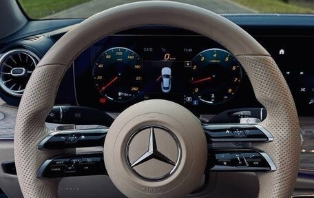 Mercedes-Benz E-Класс, 2021 год, 5 500 000 рублей, 12 фотография