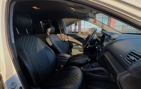 KIA Rio III рестайлинг, 2017 год, 1 280 000 рублей, 33 фотография