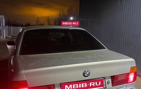 BMW 5 серия, 1992 год, 350 000 рублей, 2 фотография