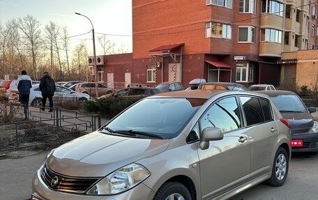 Nissan Tiida, 2011 год, 680 000 рублей, 1 фотография