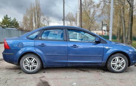Ford Focus II рестайлинг, 2005 год, 365 000 рублей, 2 фотография
