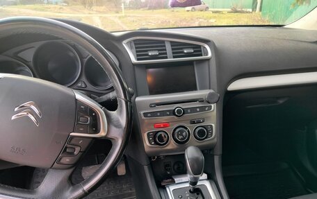 Citroen C4 II рестайлинг, 2016 год, 970 000 рублей, 3 фотография