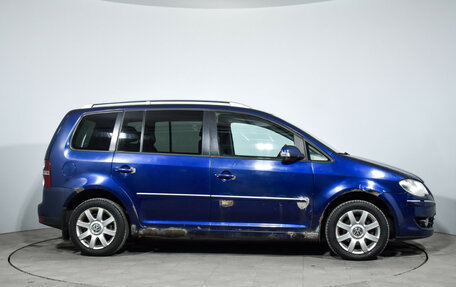 Volkswagen Touran III, 2007 год, 495 000 рублей, 4 фотография