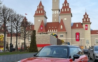 MINI Hatch, 2019 год, 1 990 000 рублей, 1 фотография