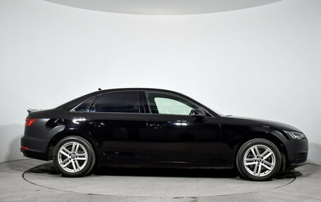 Audi A4, 2019 год, 2 465 000 рублей, 4 фотография