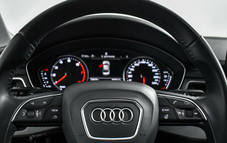 Audi A4, 2019 год, 2 465 000 рублей, 18 фотография