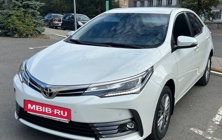 Toyota Corolla, 2018 год, 2 197 000 рублей, 8 фотография