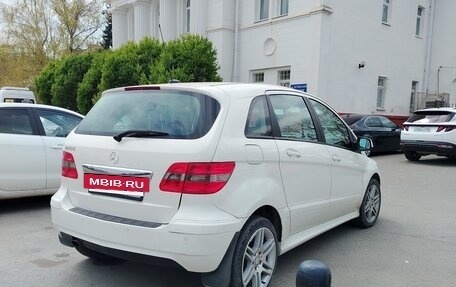 Mercedes-Benz B-Класс, 2010 год, 950 000 рублей, 3 фотография