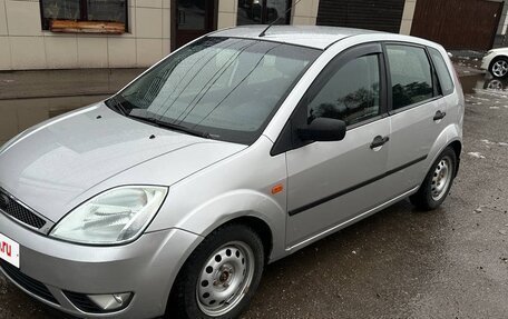 Ford Fiesta, 2005 год, 430 000 рублей, 3 фотография