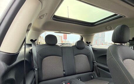 MINI Hatch, 2019 год, 1 990 000 рублей, 12 фотография