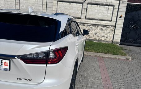 Lexus RX IV рестайлинг, 2018 год, 4 390 000 рублей, 3 фотография