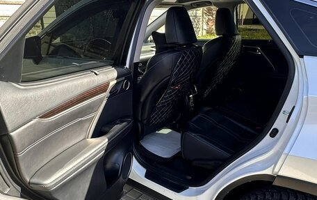 Lexus RX IV рестайлинг, 2018 год, 4 390 000 рублей, 17 фотография