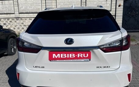 Lexus RX IV рестайлинг, 2018 год, 4 390 000 рублей, 4 фотография