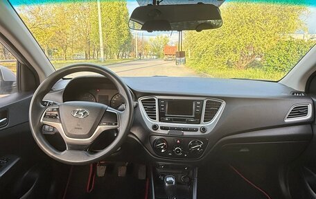 Hyundai Solaris II рестайлинг, 2019 год, 1 095 000 рублей, 8 фотография