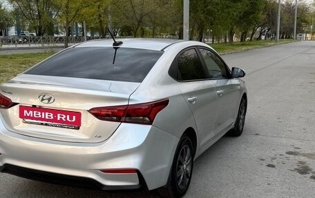 Hyundai Solaris II рестайлинг, 2019 год, 1 095 000 рублей, 4 фотография