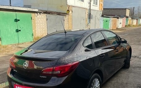 Opel Astra J, 2013 год, 599 999 рублей, 8 фотография