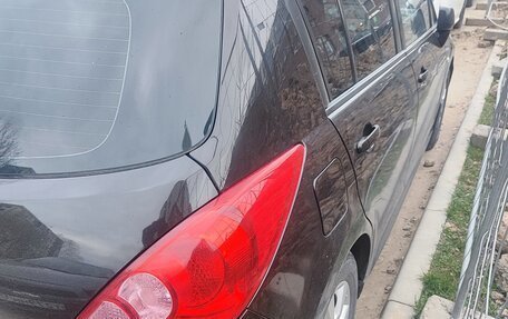 Nissan Tiida, 2011 год, 670 000 рублей, 4 фотография