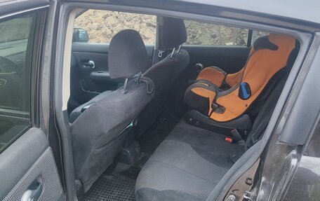 Nissan Tiida, 2011 год, 670 000 рублей, 5 фотография