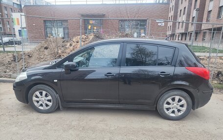 Nissan Tiida, 2011 год, 670 000 рублей, 2 фотография