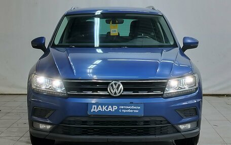 Volkswagen Tiguan II, 2018 год, 2 050 000 рублей, 2 фотография