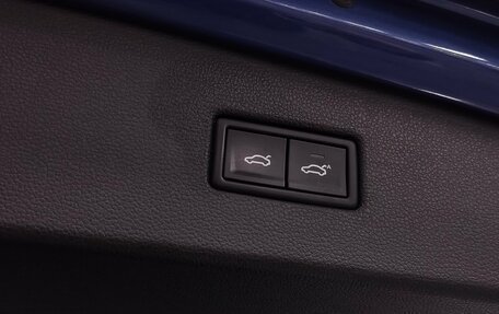 Volkswagen Tiguan II, 2018 год, 2 050 000 рублей, 8 фотография