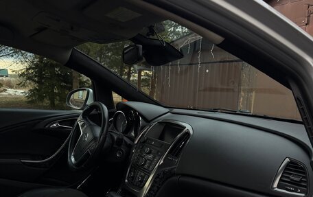 Opel Astra J, 2010 год, 580 000 рублей, 13 фотография