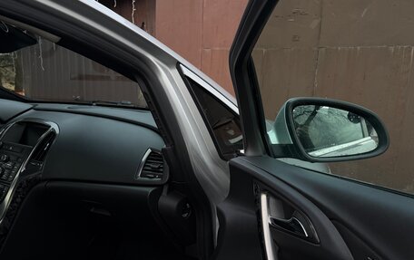 Opel Astra J, 2010 год, 580 000 рублей, 14 фотография