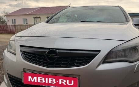 Opel Astra J, 2010 год, 580 000 рублей, 9 фотография