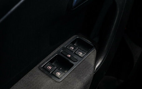 Volkswagen Polo VI (EU Market), 2013 год, 850 000 рублей, 14 фотография