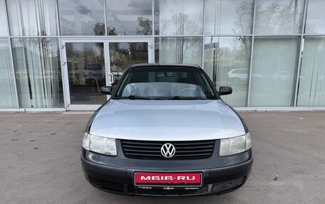 Volkswagen Passat B4, 1996 год, 280 000 рублей, 2 фотография