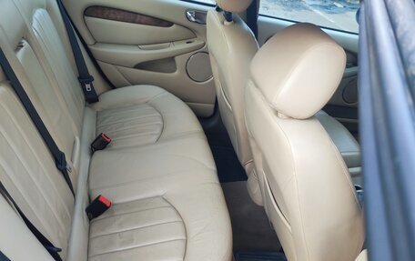 Jaguar X-Type I рестайлинг, 2005 год, 615 000 рублей, 13 фотография