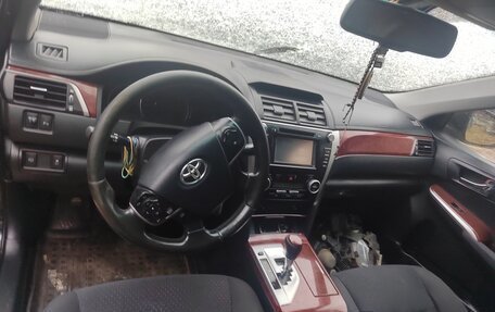 Toyota Camry, 2013 год, 330 000 рублей, 11 фотография