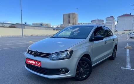 Volkswagen Polo VI (EU Market), 2014 год, 770 000 рублей, 1 фотография