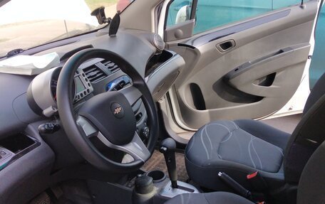 Chevrolet Spark III, 2013 год, 800 000 рублей, 5 фотография