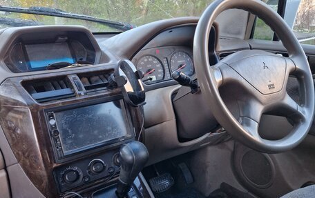 Mitsubishi Chariot III, 1998 год, 200 000 рублей, 9 фотография