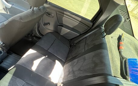 Renault Logan I, 2013 год, 600 000 рублей, 7 фотография