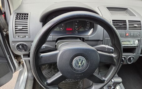 Volkswagen Polo IV рестайлинг, 2005 год, 449 000 рублей, 9 фотография