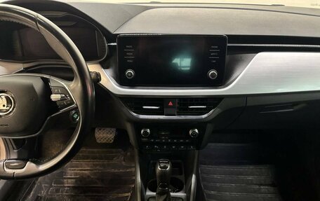 Skoda Rapid II, 2021 год, 1 757 000 рублей, 9 фотография
