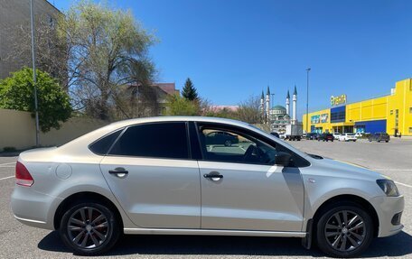 Volkswagen Polo VI (EU Market), 2014 год, 770 000 рублей, 2 фотография