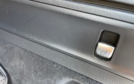 Mercedes-Benz GLC, 2016 год, 3 300 000 рублей, 13 фотография