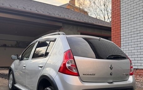 Renault Sandero I, 2013 год, 720 000 рублей, 3 фотография