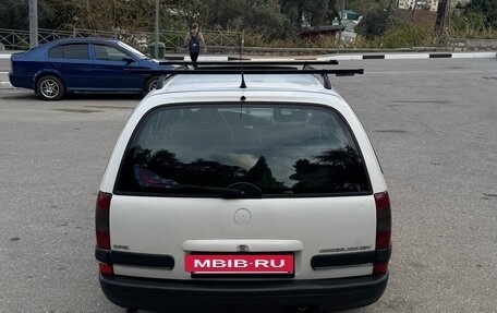 Opel Omega B, 1997 год, 300 000 рублей, 5 фотография