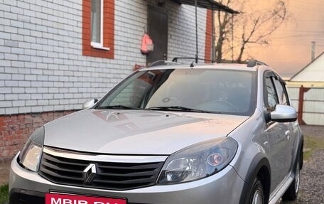 Renault Sandero I, 2013 год, 720 000 рублей, 18 фотография