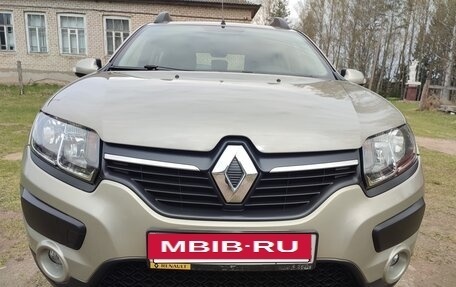 Renault Sandero II рестайлинг, 2016 год, 9 фотография