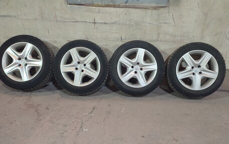 Renault Sandero II рестайлинг, 2016 год, 36 фотография